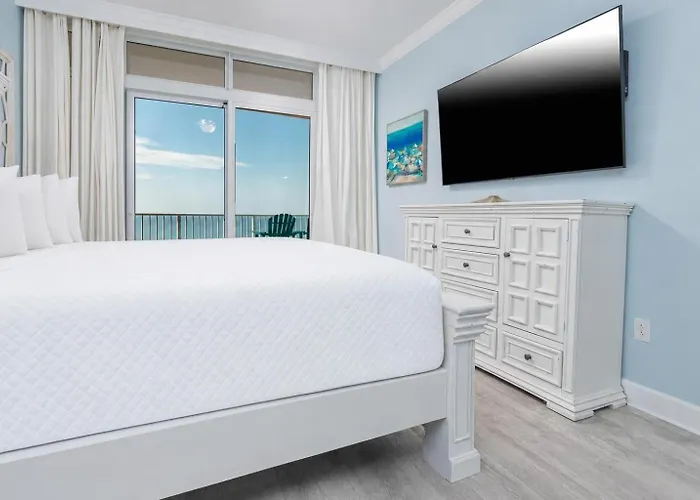 Phoenix Gulf Towers 2501
